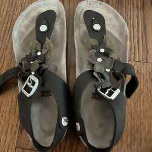Kairo flower Birkenstock sandals. Size 38, like new!